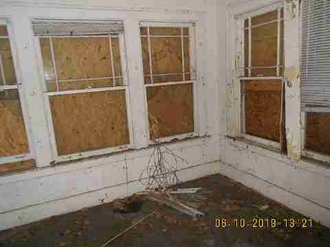 2716 Taylor (13)_m.jpg